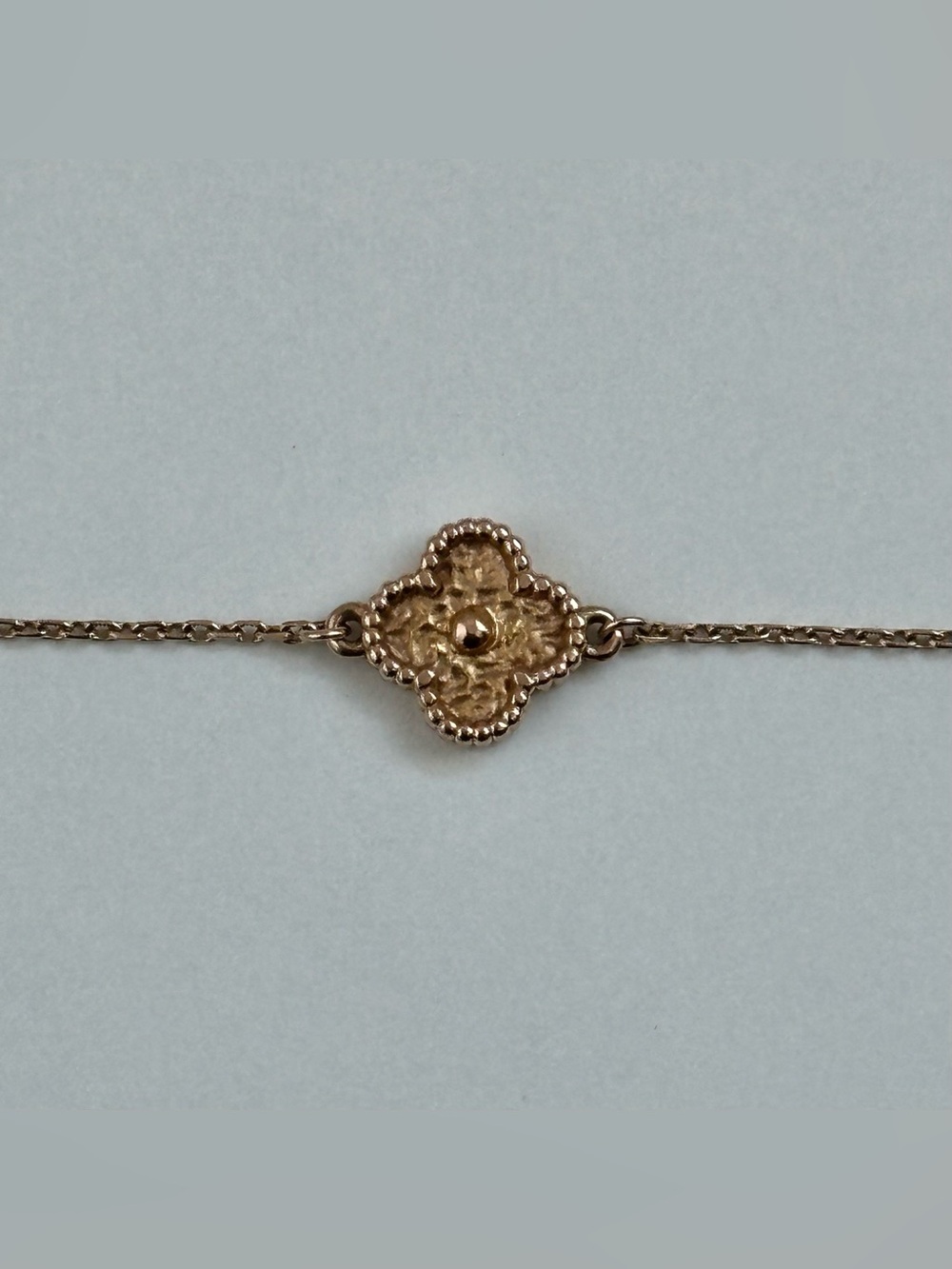 Van Cleef & Arpels Sweet Alhambra Bracelet 18K Hammered Rose Gold Clover VCA - Picture 3 of 7